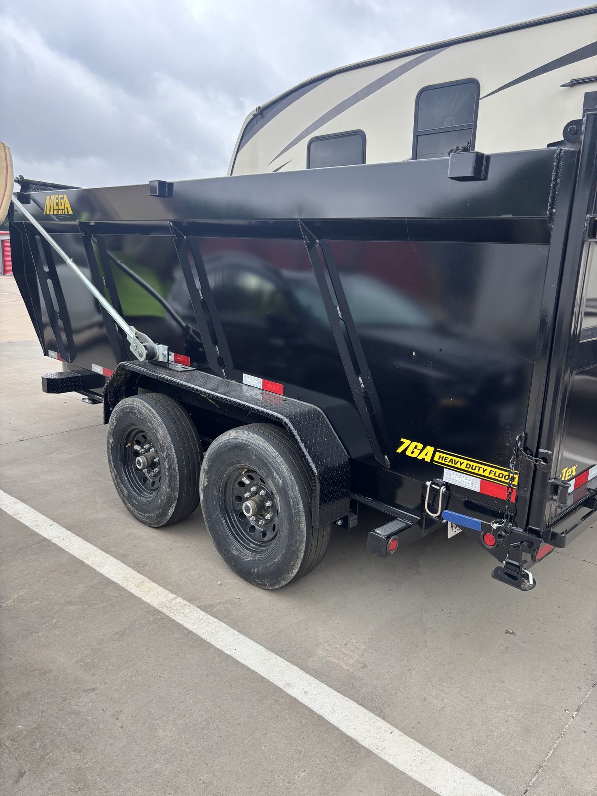 Dump trailer