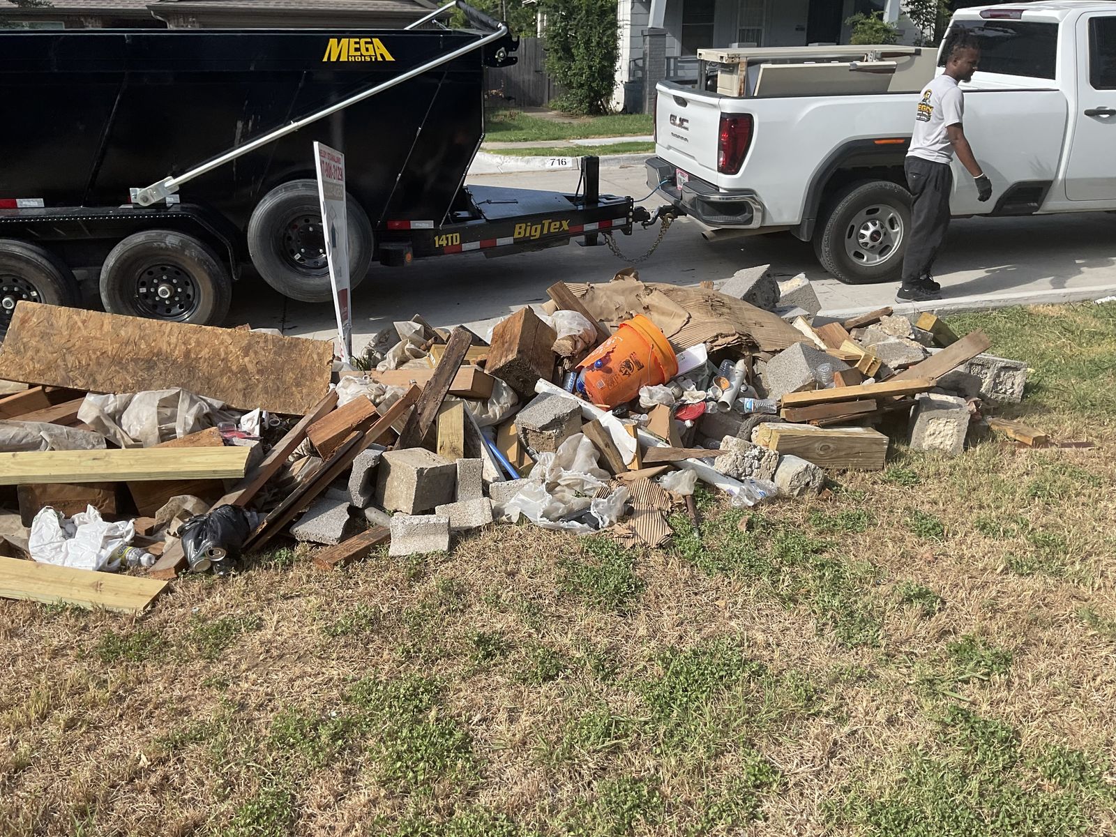 Curbside debris removal